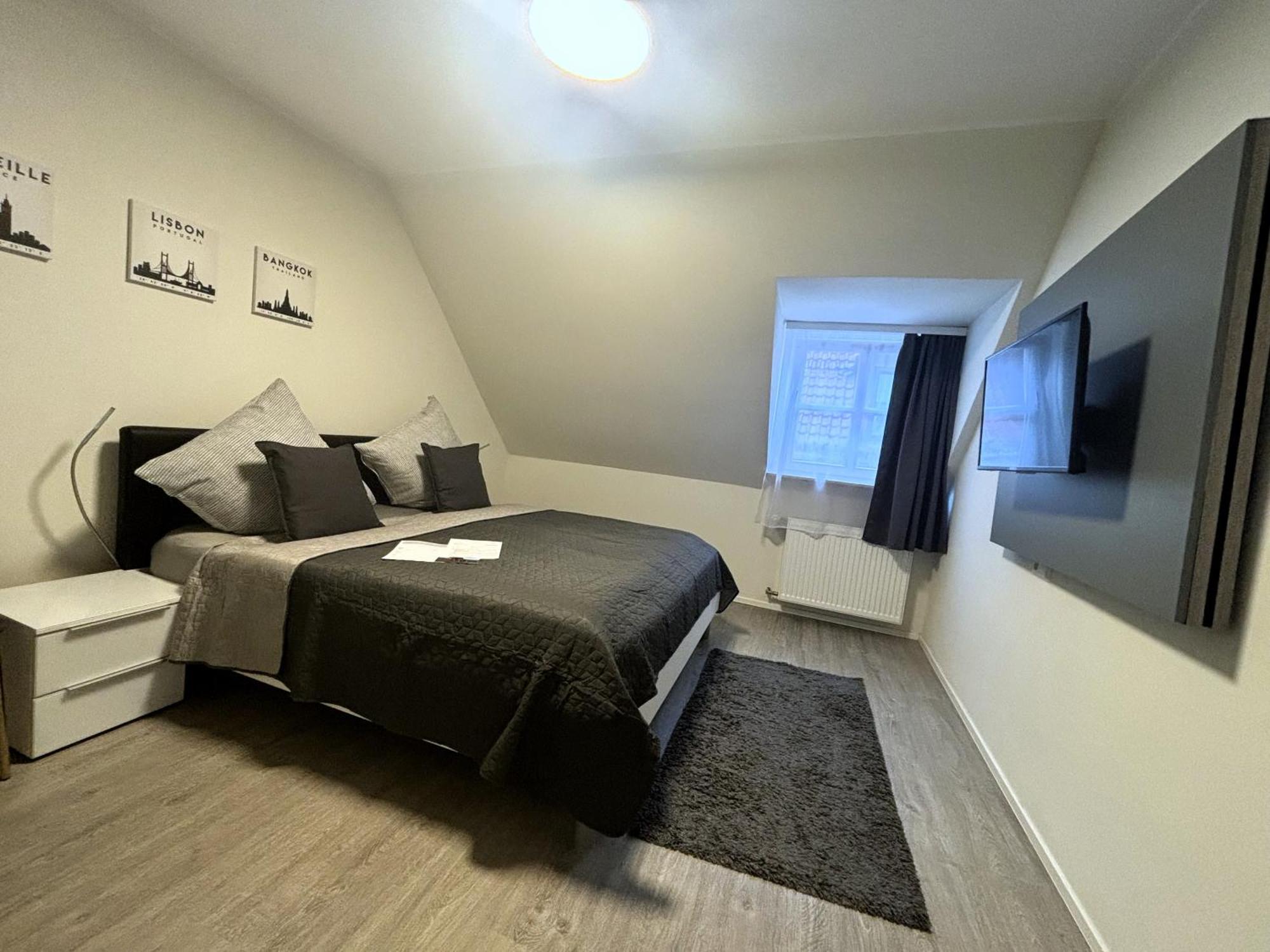 Boutique Hotel Q8 By Simplex Germersheim Buitenkant foto