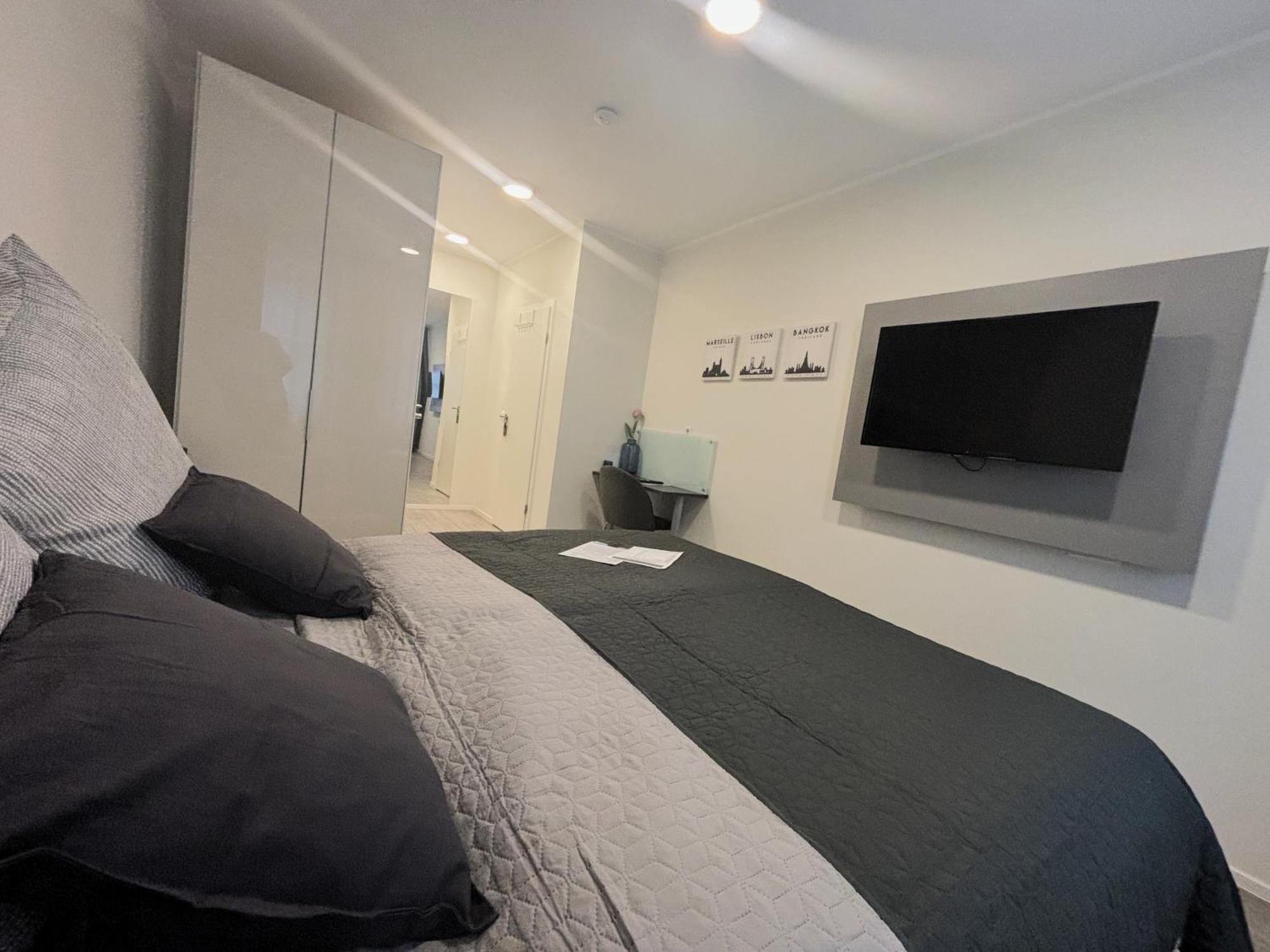 Boutique Hotel Q8 By Simplex Germersheim Buitenkant foto