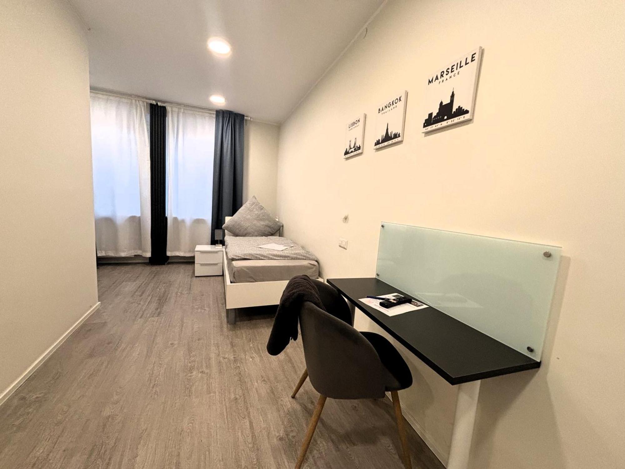 Boutique Hotel Q8 By Simplex Germersheim Buitenkant foto